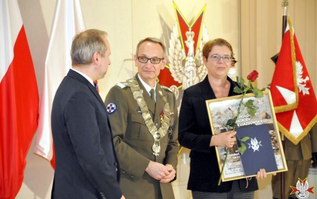 Maria Ciesielska razem z Dyrektorem WIM