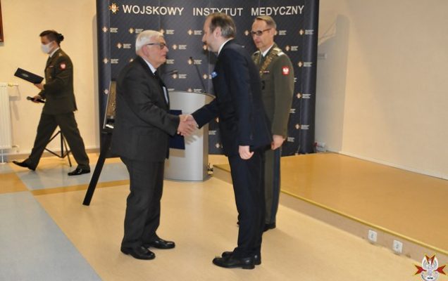 Stanisław Ilnicki laureat nagrody szpitala ujazdowskiego