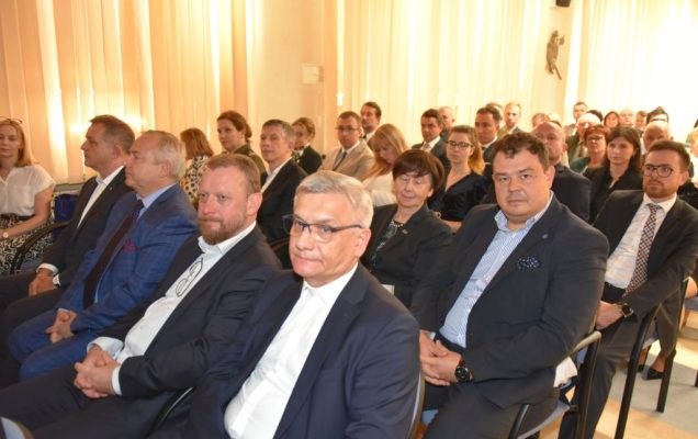 Rozpoczęcie roku akademickiego przez Dyrektora WIM w wojskowym instytucie medycznym.
