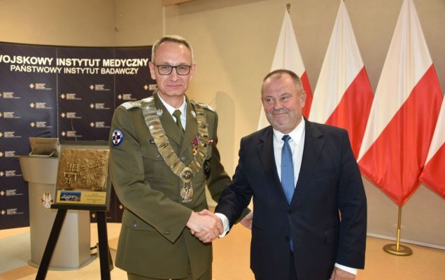 Rozpoczęcie roku akademickiego w wojskowym instytucie medycznym. Dyrektor WIM i Rektor UW