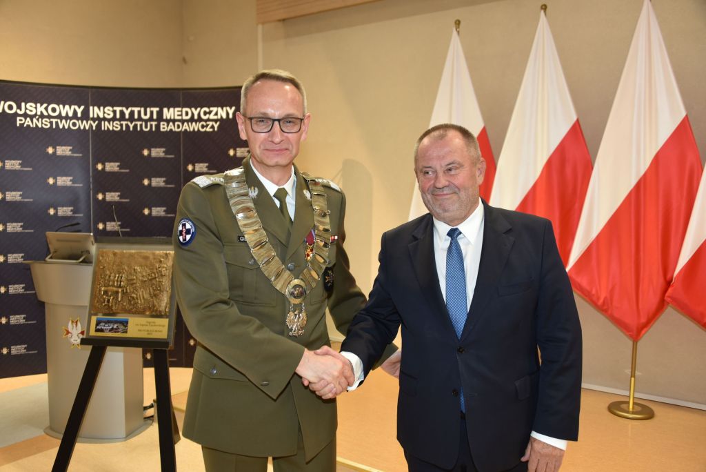 Rozpoczęcie roku akademickiego w wojskowym instytucie medycznym. Dyrektor WIM i Rektor UW