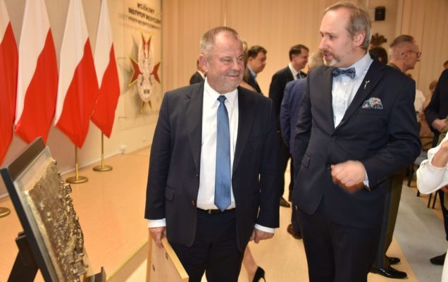 Rektor UW z dyplomem honorowym nagrody im. szpitala ujazdowskiego